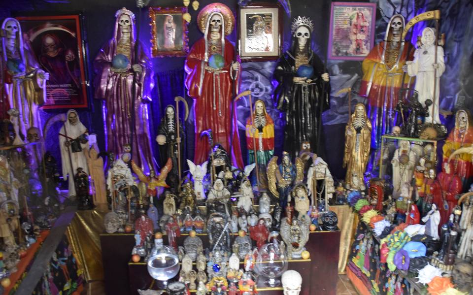 Adoran a la Santa Muerte - El Sol de León | Noticias Locales, Policiacas,  sobre México, Guanajuato y el Mundo