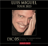 Se observa un póster de Luis Miguel con fecha y SOLD OUT en boletos